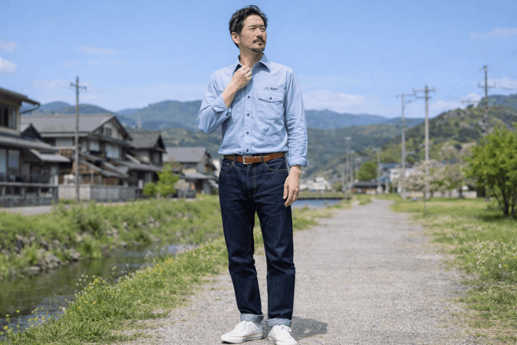 U.S.NAVYシャンブレーシャツ 王道コーデ